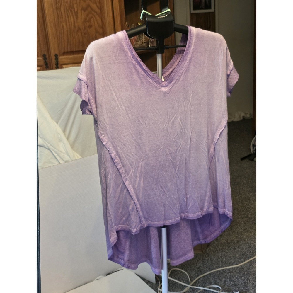 Umgee Oversized Shirt Hi- Low Hem Size S . 22"‎ PTP,26" Front 33" Back Hem.